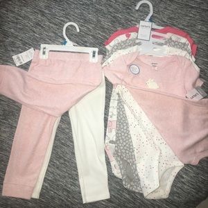 5 new bodysuits with matching pants 18-24mth
